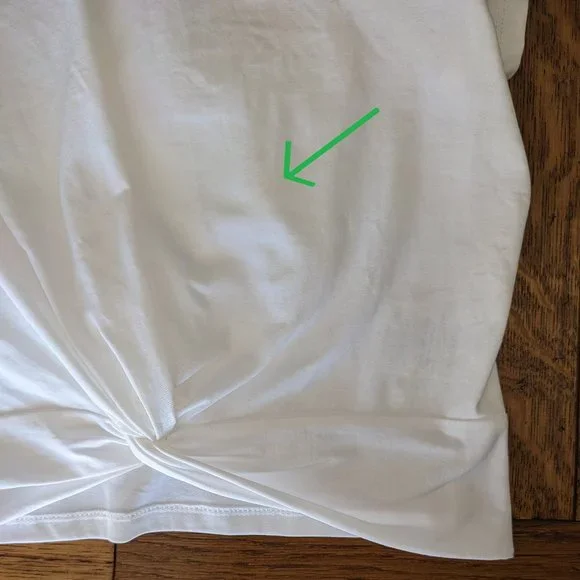 White Gajigaji Short Sleeve Knot Front Crop Top in a Misses size Medium - Picture 12 of 13